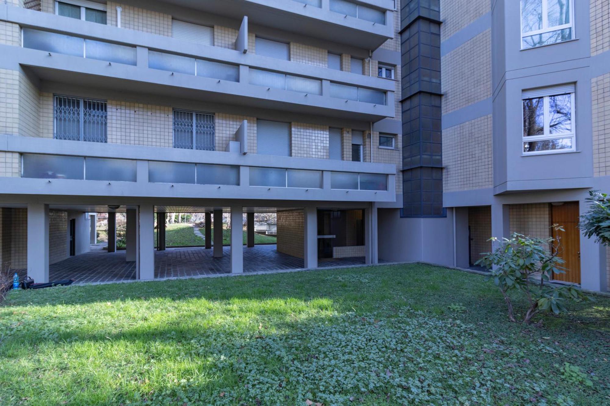 Casa Carozzi Apartment Милано Екстериор снимка